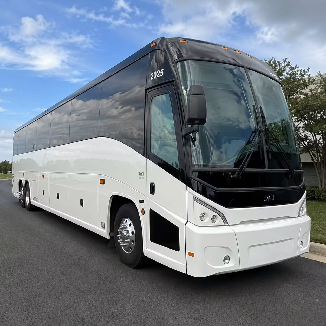 how trip distance and duration affect charter bus rates in pearland